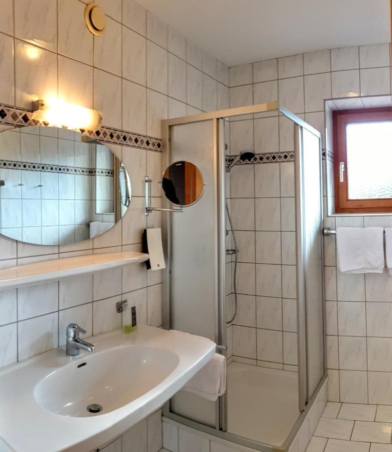 Alpen Appartements Laerchenhof Лермос Екстер'єр фото