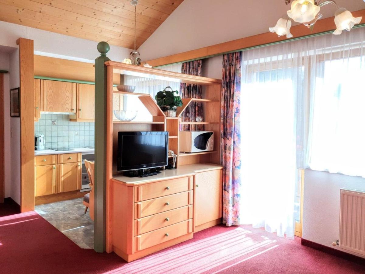 Alpen Appartements Laerchenhof Лермос Екстер'єр фото